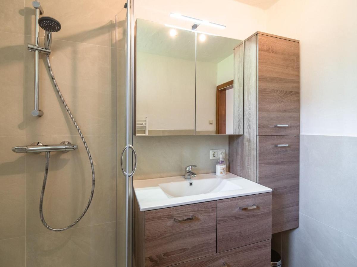 Modern Apartment Near Ski Area In M Hlbach Dorf  エクステリア 写真